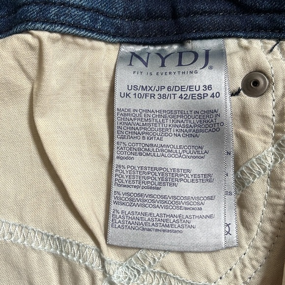 NYDJ (Not Your DaughterJeans) Marylyn Straight. Lift & tuck technology Size US 6 - Picture 11 of 13